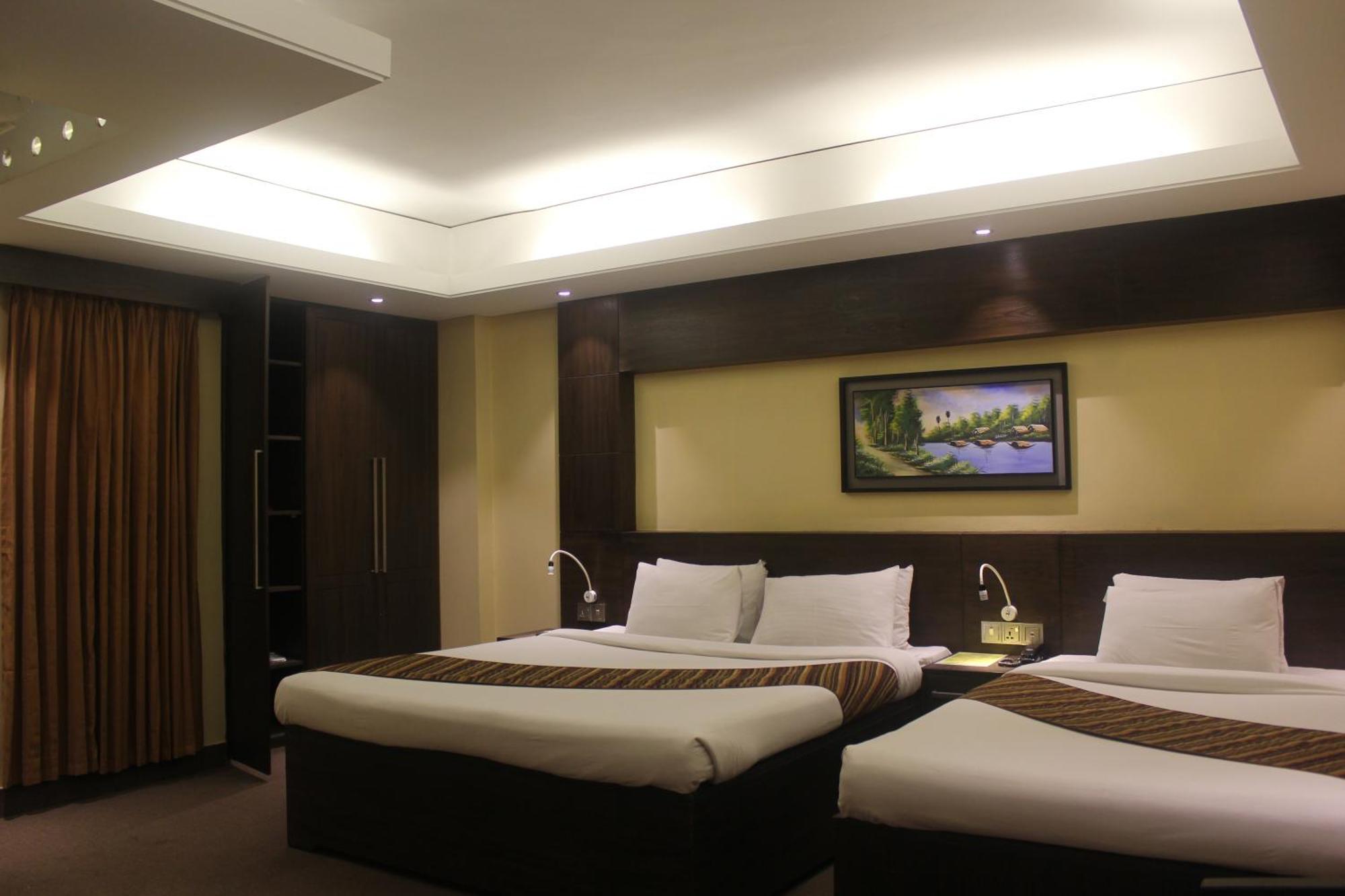 Hotel Capital Xpress Dhaka Ngoại thất bức ảnh