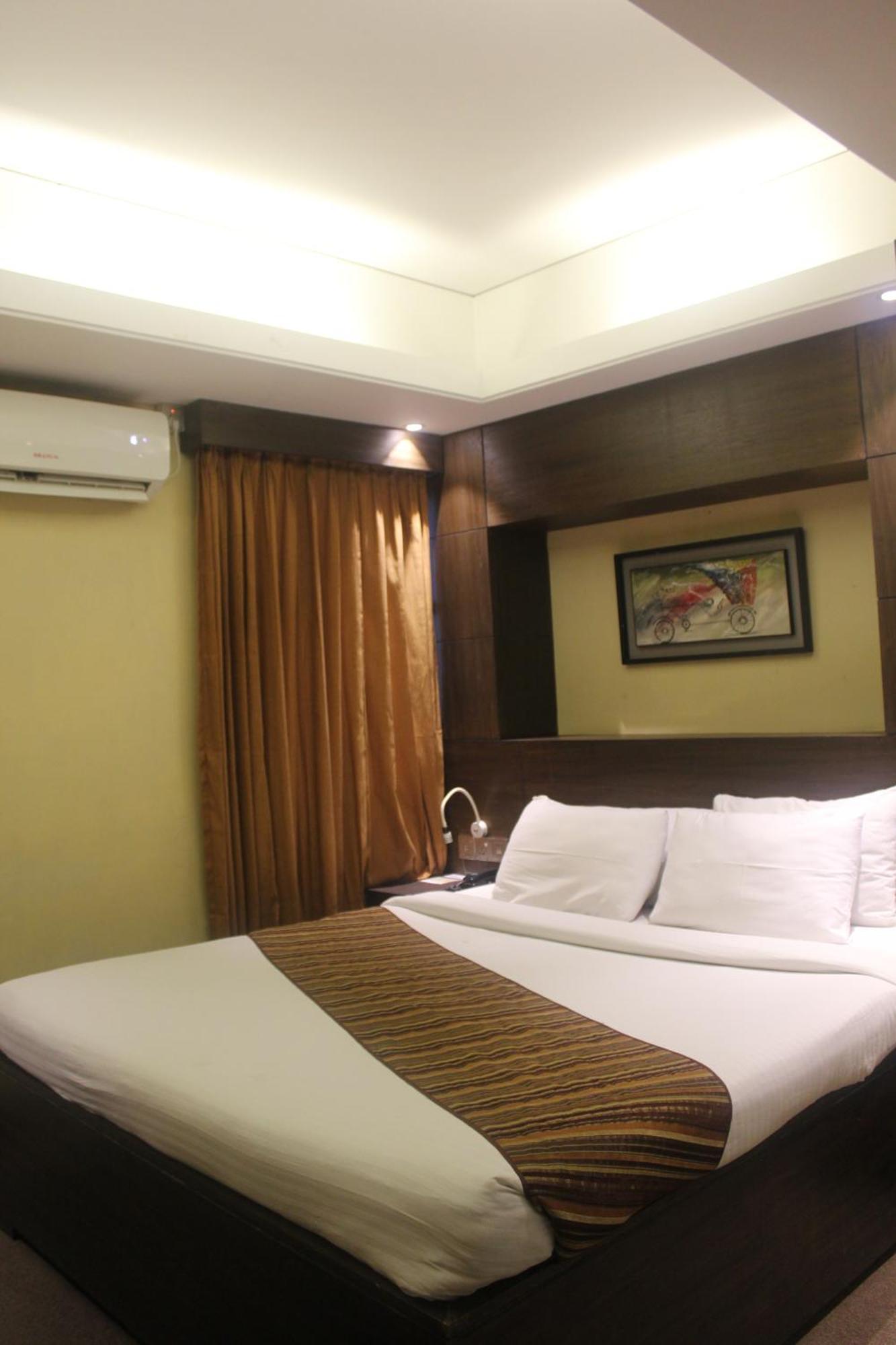 Hotel Capital Xpress Dhaka Ngoại thất bức ảnh